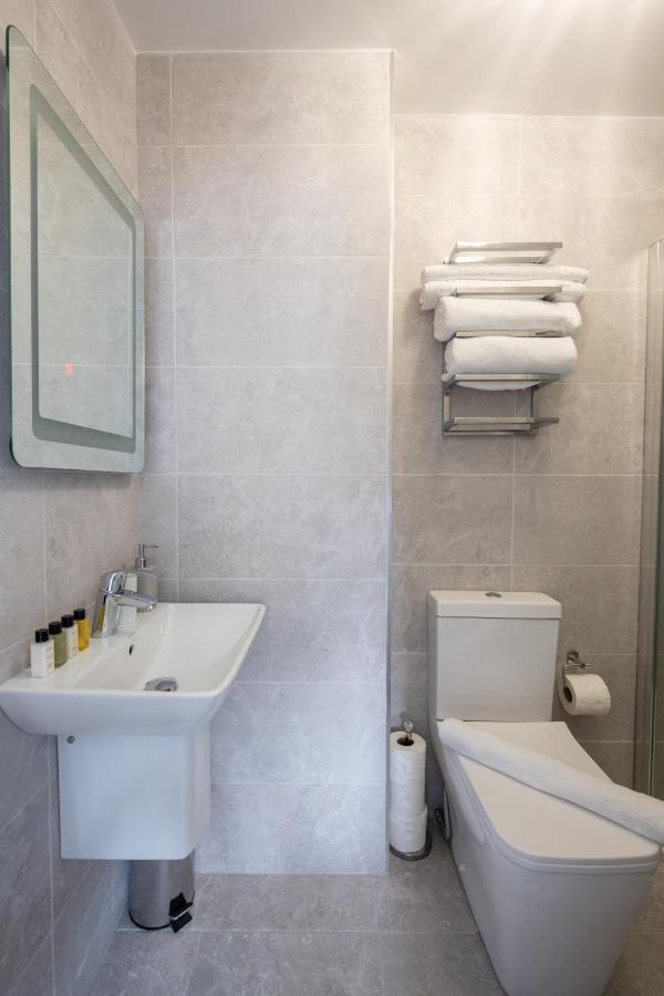 Mulberry House - Luxurious And Modern 4-Bed In Solihull Near Nec,Jlr, Airport, Resorts World, Hs2 Екстериор снимка