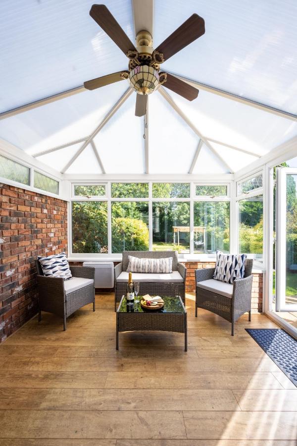 Mulberry House - Luxurious And Modern 4-Bed In Solihull Near Nec,Jlr, Airport, Resorts World, Hs2 Екстериор снимка
